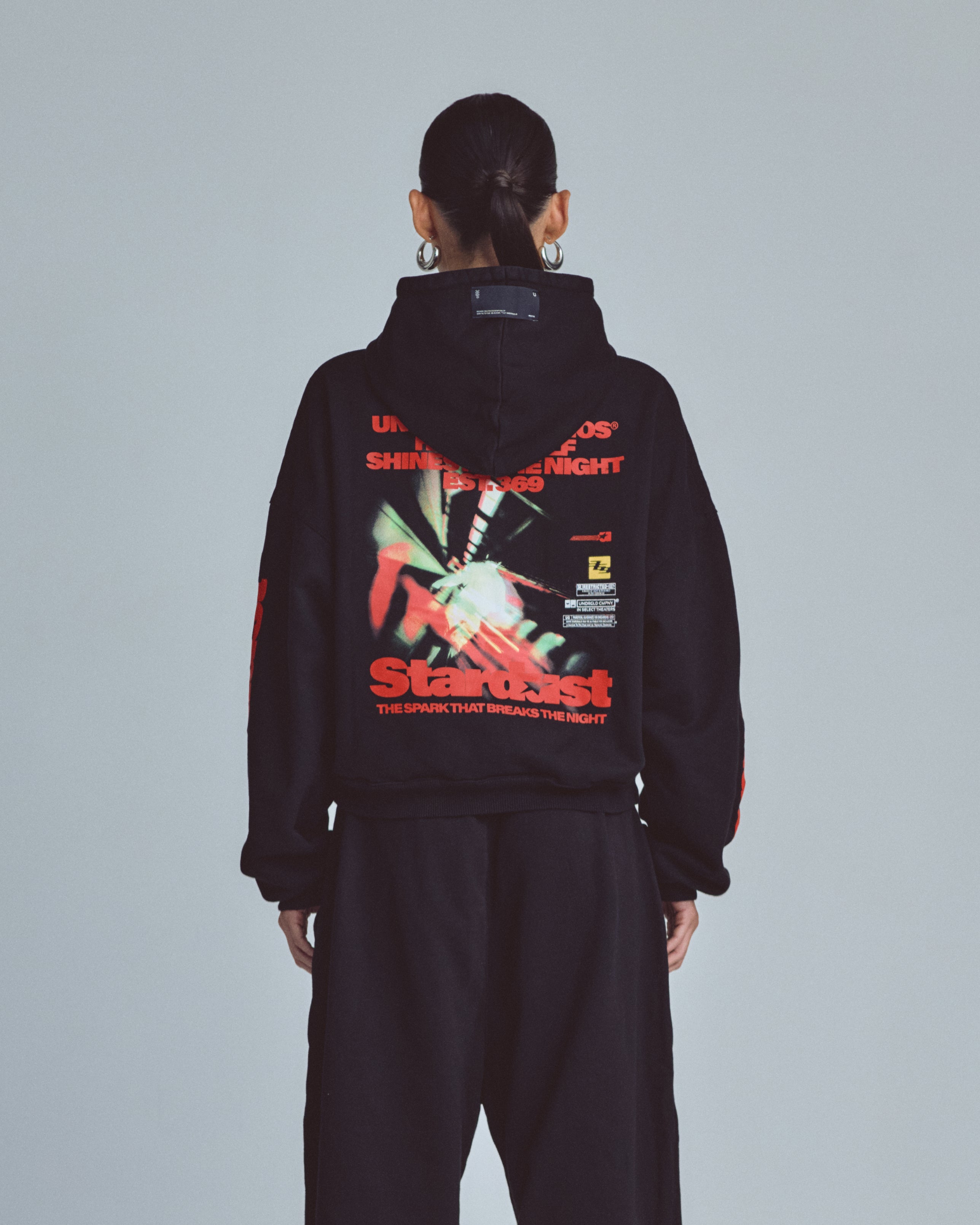 W Stardust Rush Boxy Fit Hoodie Black