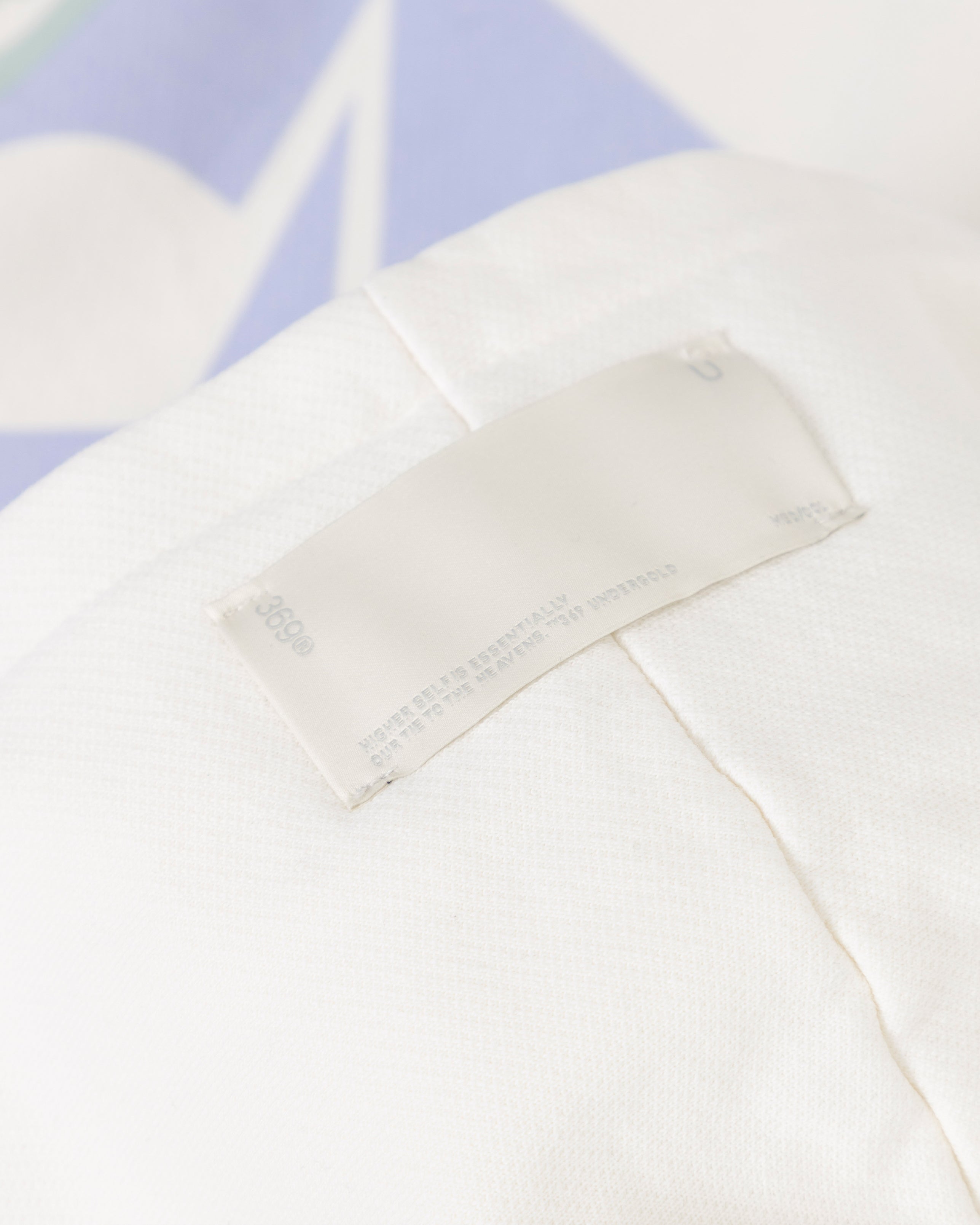 W Stardust Symbol Cropped Hoodie White